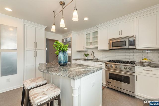 33 Tuers Place, Montclair, NJ 07043