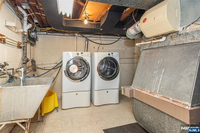 33 Tuers Place, Montclair, NJ 07043