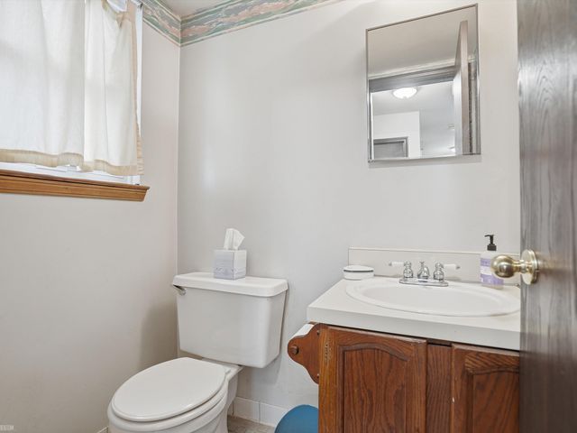 50093 Waterloo Street, Chesterfield Twp, MI 48047