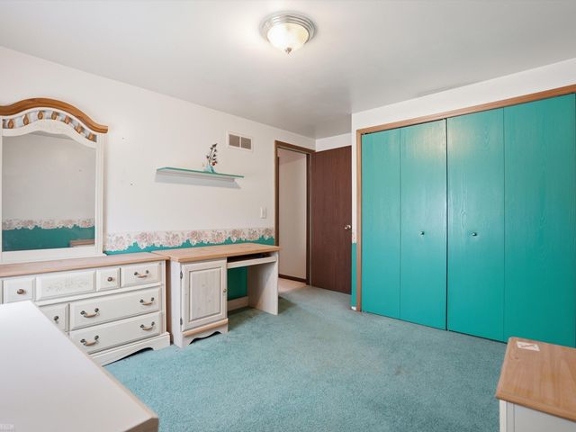 50093 Waterloo Street, Chesterfield Twp, MI 48047