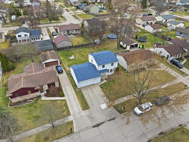 50093 Waterloo Street, Chesterfield Twp, MI 48047