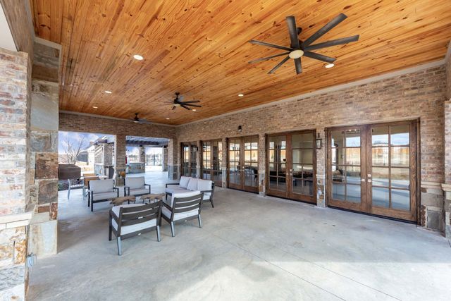 1621 Cornwall Avenue, Fort Worth, TX 76052