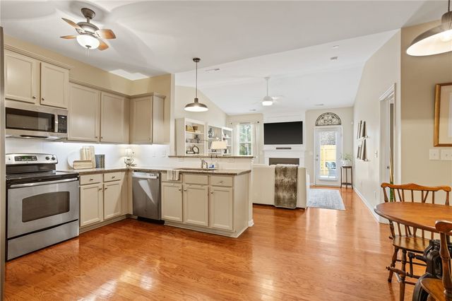 210 Marefair Lane, Simpsonville, SC 29680