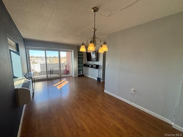 205 Mineola Boulevard 4D, Mineola, NY 11501