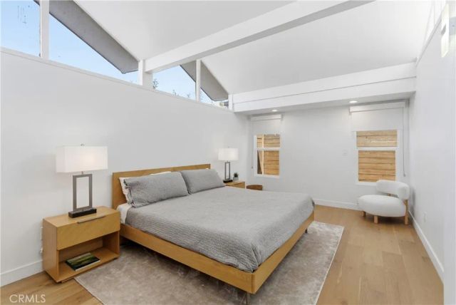 258 Walnut, Newport Beach, CA 92663