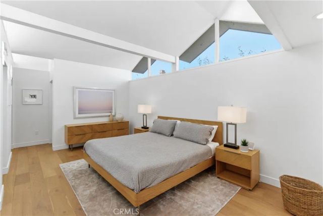 258 Walnut, Newport Beach, CA 92663