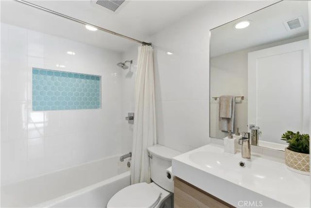 258 Walnut, Newport Beach, CA 92663