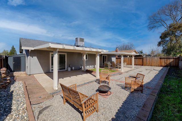 1309 Hickory St, Roseville, CA 95678