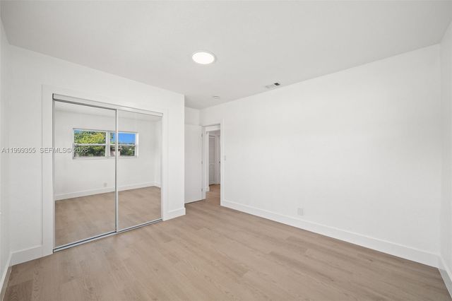 3061 NW 2nd St, Fort Lauderdale, FL 33311