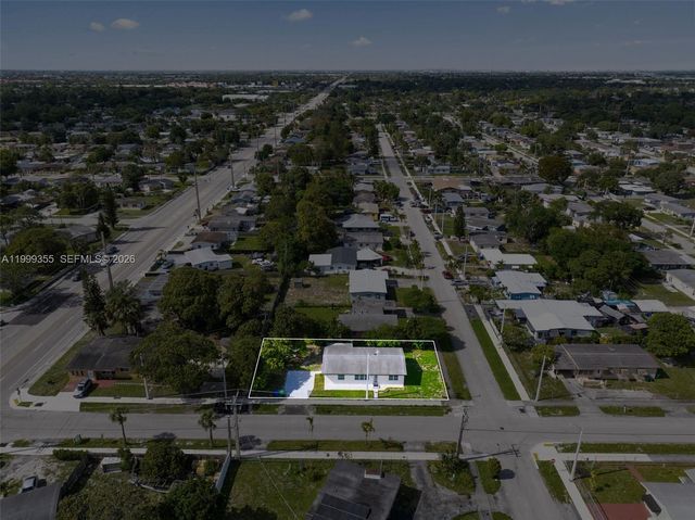 3061 NW 2nd St, Fort Lauderdale, FL 33311