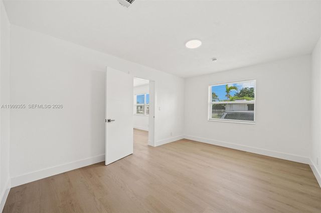 3061 NW 2nd St, Fort Lauderdale, FL 33311