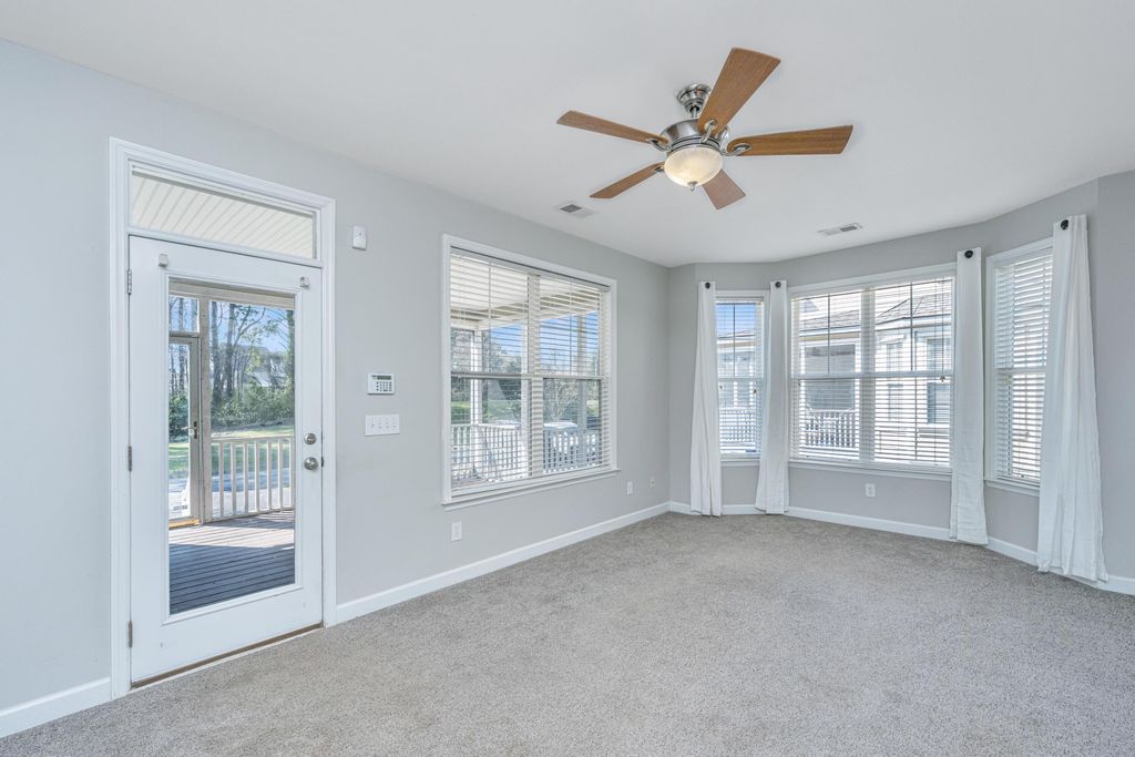 Image 11 of property listing at 3004 Treadwell Street, Mount Pleasant, SC 29466