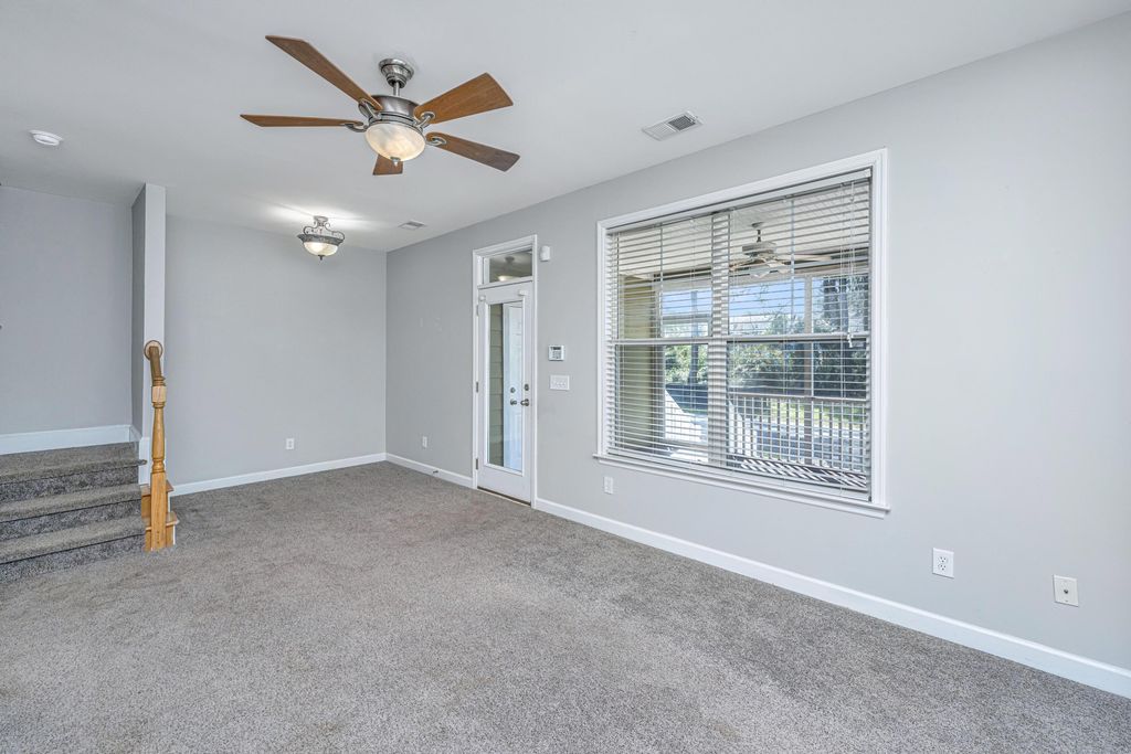 Image 12 of property listing at 3004 Treadwell Street, Mount Pleasant, SC 29466