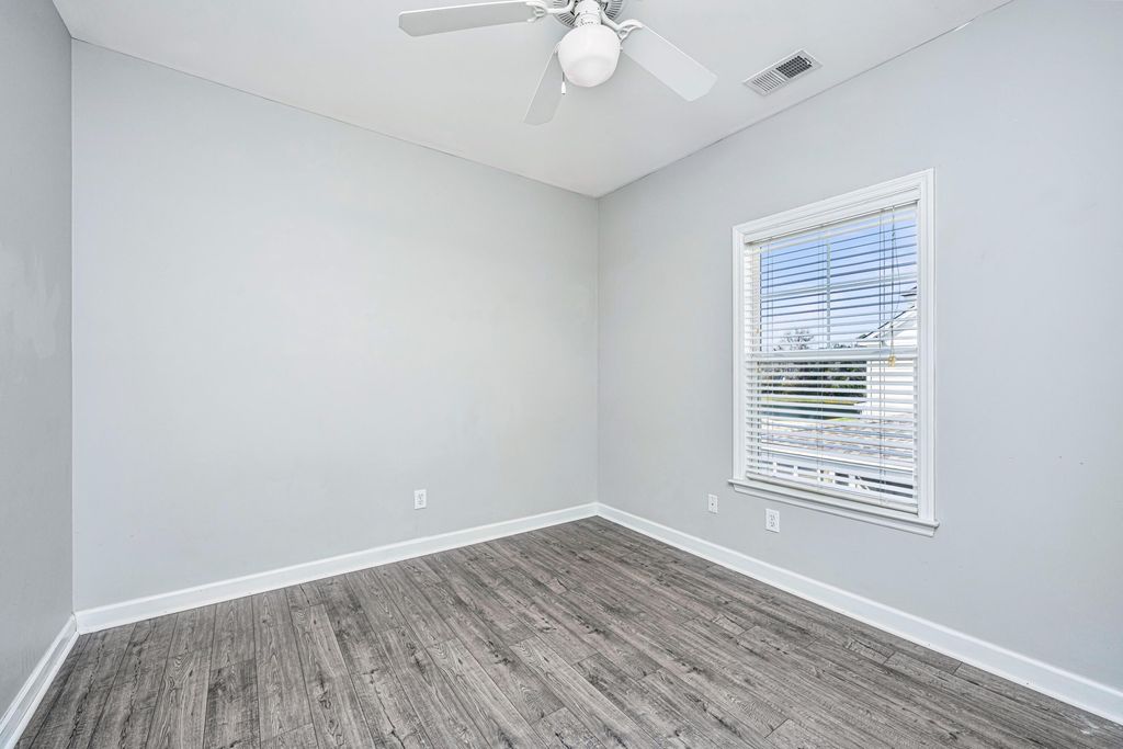 Image 29 of property listing at 3004 Treadwell Street, Mount Pleasant, SC 29466