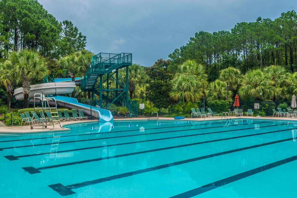 Image 44 of property listing at 3004 Treadwell Street, Mount Pleasant, SC 29466