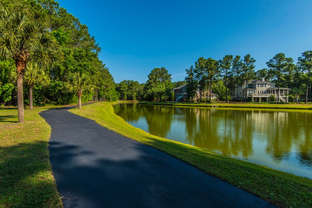 Image 60 of property listing at 3004 Treadwell Street, Mount Pleasant, SC 29466