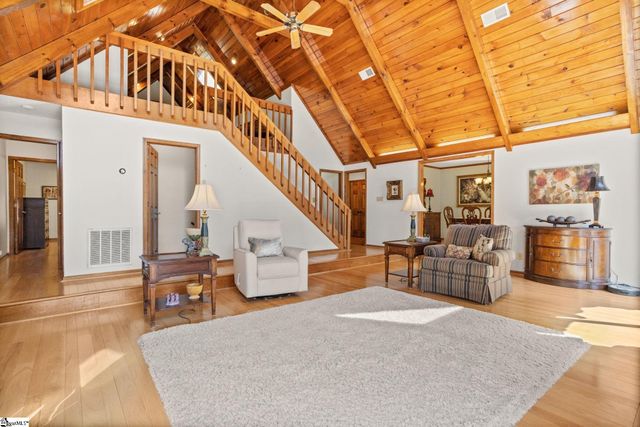 285 Old Batson Road, Taylors, SC 29687