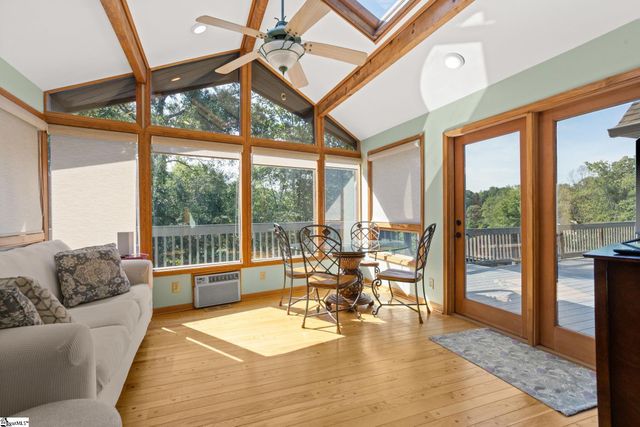 285 Old Batson Road, Taylors, SC 29687
