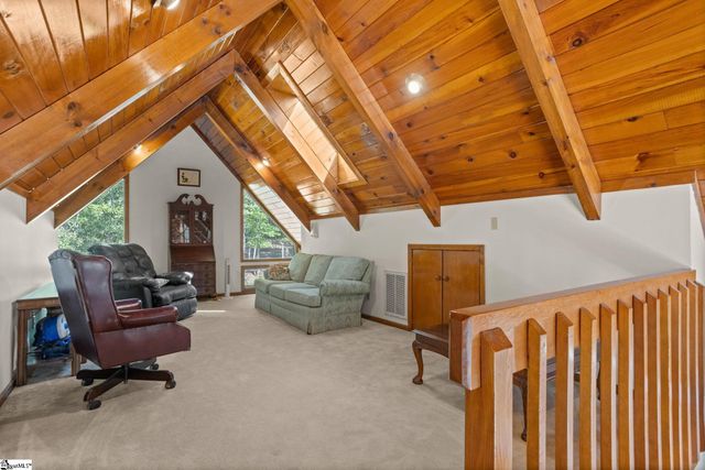 285 Old Batson Road, Taylors, SC 29687