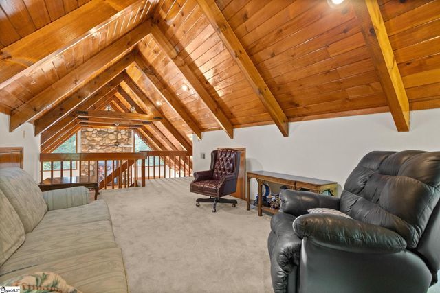 285 Old Batson Road, Taylors, SC 29687