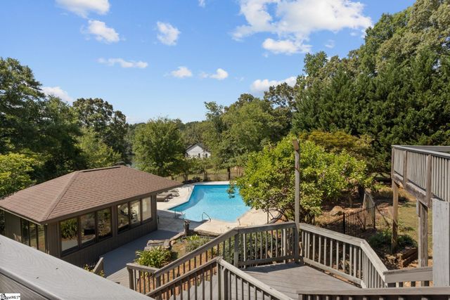285 Old Batson Road, Taylors, SC 29687