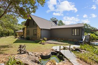285 Old Batson Road, Taylors, SC 29687