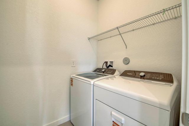 2071 NE Cedar Street, Jensen Beach, FL 34957