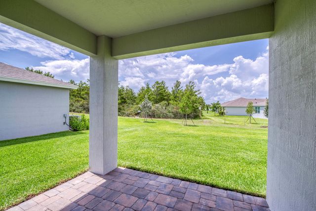 2071 NE Cedar Street, Jensen Beach, FL 34957