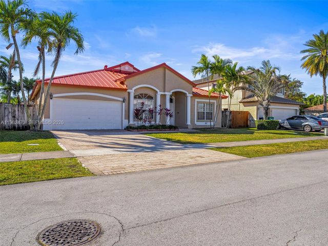15480 SW 150th St, Miami, FL 33196