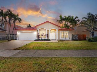15480 SW 150th St, Miami, FL 33196