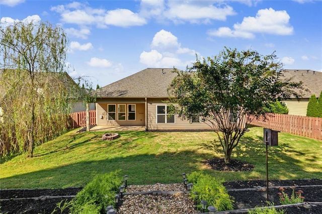 820 Cotton Creek Drive, Canton, GA 30115