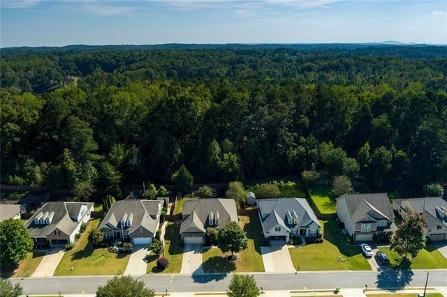 820 Cotton Creek Drive, Canton, GA 30115