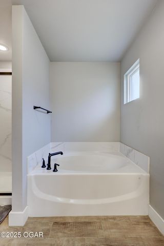 1330 Foundry Drive, Carthage, MO 64836