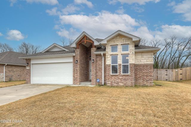 1330 Foundry Drive, Carthage, MO 64836