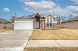 1330 Foundry Drive, Carthage, MO 64836