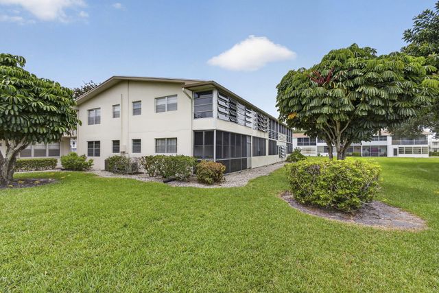 5 Northampton A 5, West Palm Beach, FL 33417