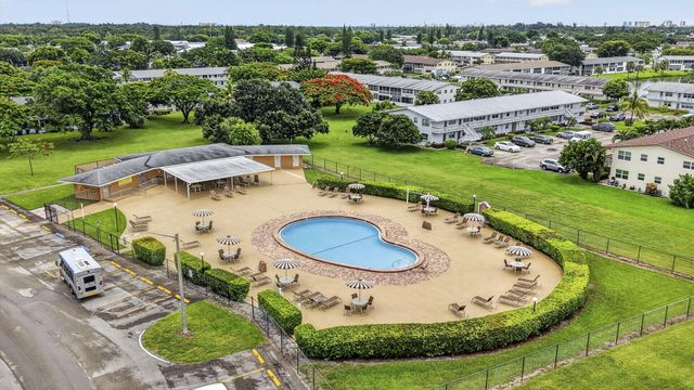 5 Northampton A 5, West Palm Beach, FL 33417
