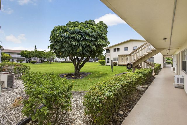 5 Northampton A 5, West Palm Beach, FL 33417
