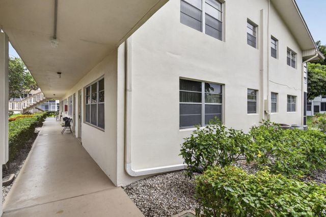5 Northampton A 5, West Palm Beach, FL 33417