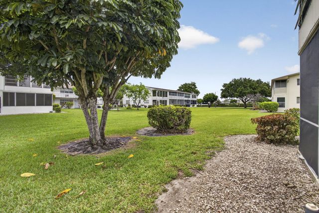 5 Northampton A 5, West Palm Beach, FL 33417
