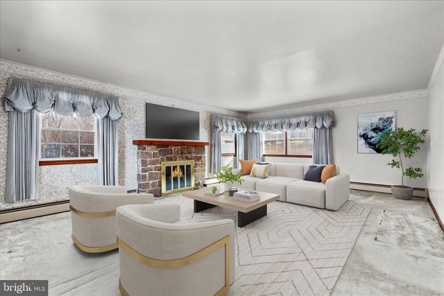 722 HECK HILL RD, Lewisberry, PA 17339