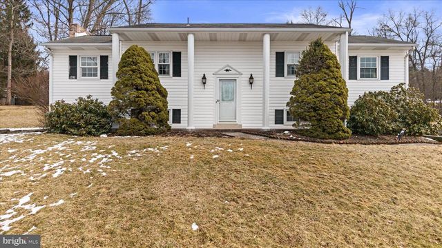 722 HECK HILL RD, Lewisberry, PA 17339