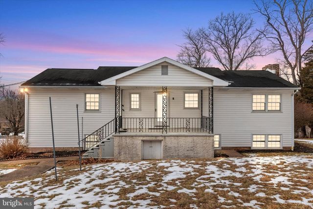 722 HECK HILL RD, Lewisberry, PA 17339