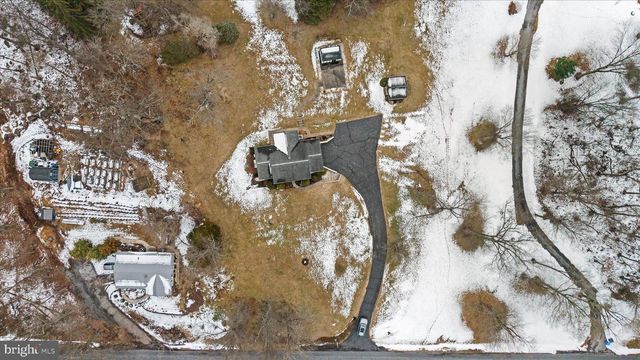 722 HECK HILL RD, Lewisberry, PA 17339