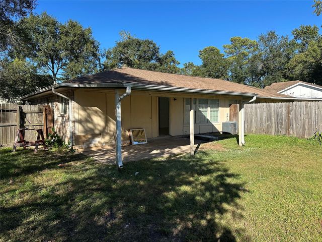 22195 E Martin Drive 4A, Porter, TX 77365