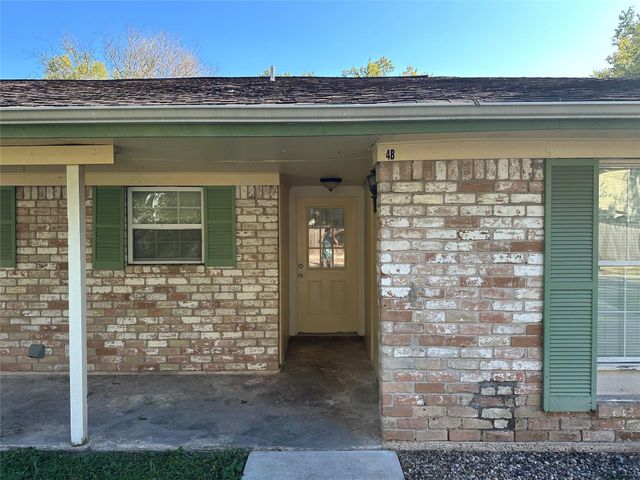 22195 E Martin Drive 4A, Porter, TX 77365