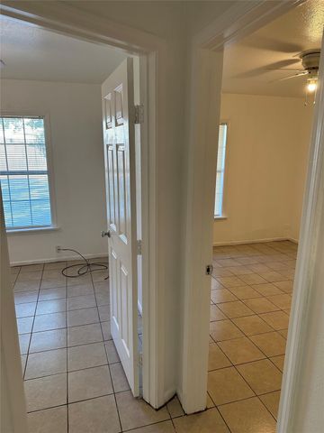 22195 E Martin Drive 4A, Porter, TX 77365