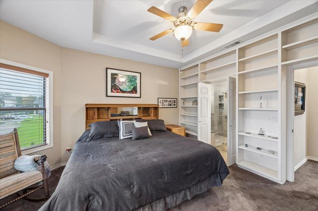 3040 Bayshore Drive, Bacliff, TX 77518