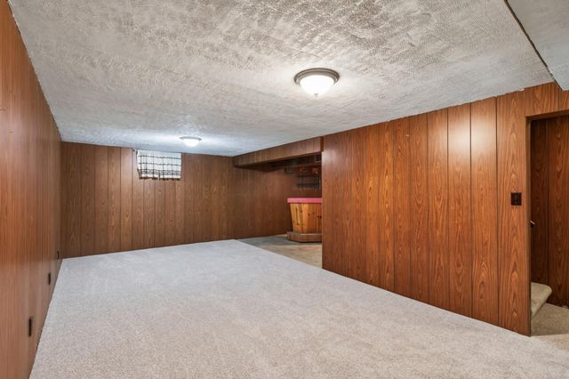 11832 Wren Street NW, Coon Rapids, MN 55433