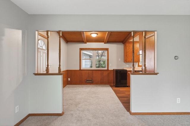 11832 Wren Street NW, Coon Rapids, MN 55433